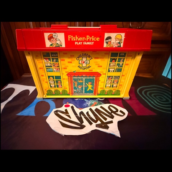 🍁 Vintage 1976 Fisher-Price Little People Children's
Hospital Toy Play Set 🍁 - Picture 2 of 8